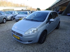 Fiat Grande Punto - 1.4 Active