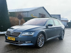 Skoda Superb Combi - 1.6 TDI Style Business 2015 Pano/Navi/Leder/Lmv