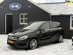 Mercedes-Benz B-klasse - 180 AUTOMAAT AMG styling, panoramadak, trekhaak, 47000 km, dealer onderhouden, NL auto met