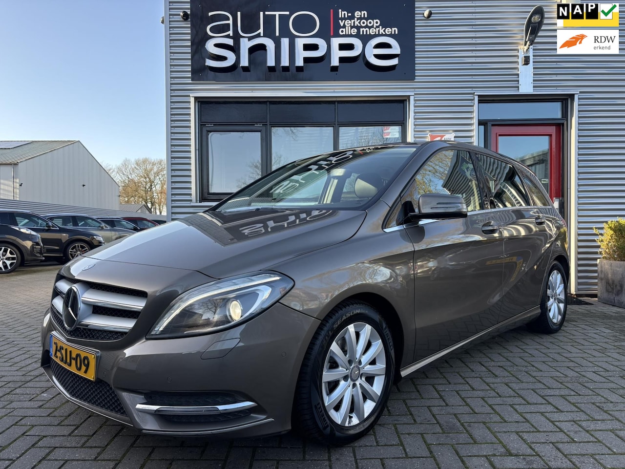 Mercedes-Benz B-klasse - 180 Ambition -AUTOMAAT-1STE EIGENAAR!-DEALER ONDERHOUDEN!-STOELVERWARMING-XENON-CLIMA-CRUI - AutoWereld.nl