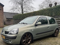 Renault Clio - 1.6-16V Privilège | NAP | NIEUWSTAAT | AUTOM | LEER | STOEL VERW |