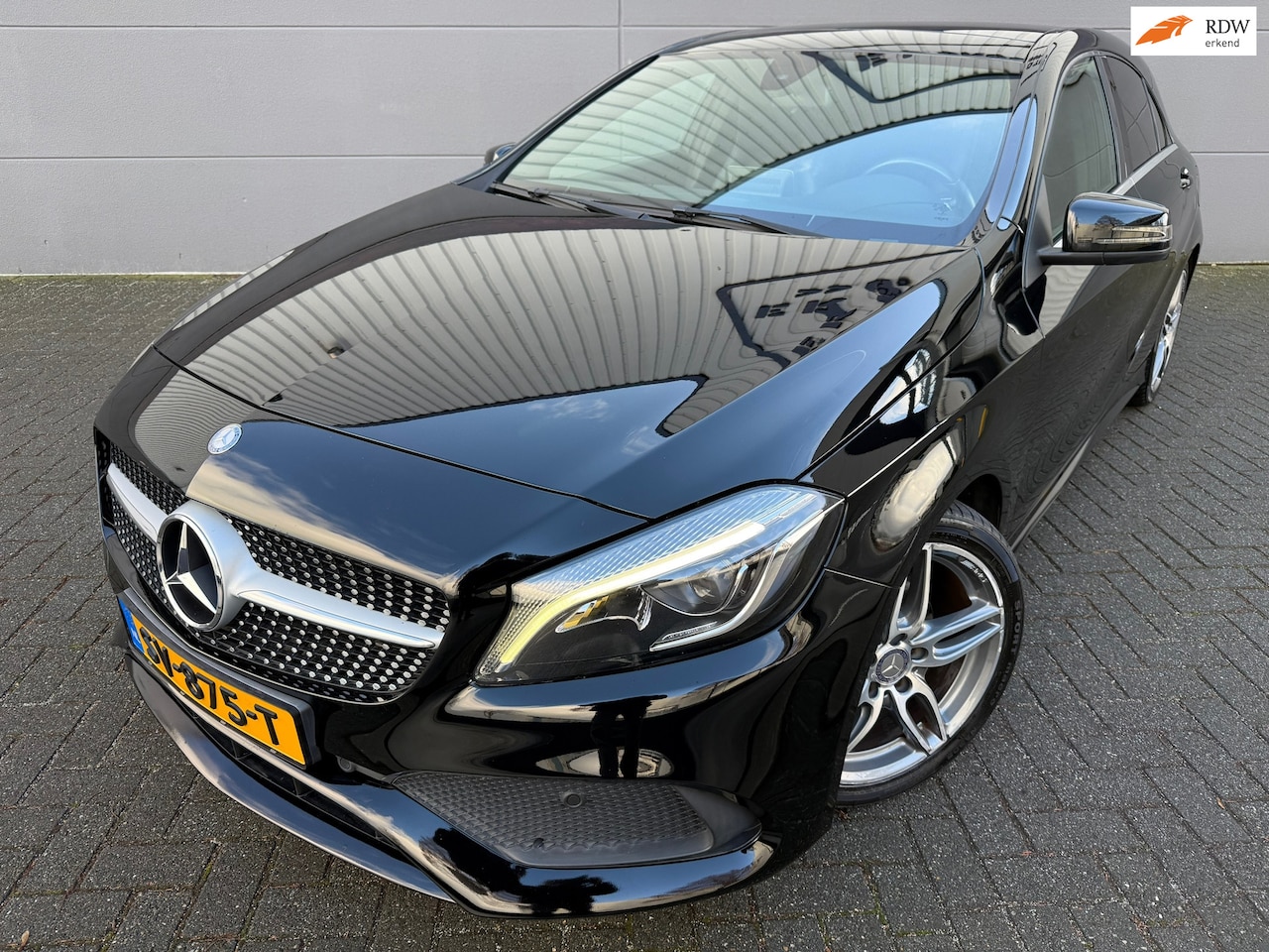 Mercedes-Benz A-klasse - 180 Ambition*CRUISE*NAVI*CAMERA*OPEN-DAK*VELGEN*NEW APK*NEW BEURT - AutoWereld.nl