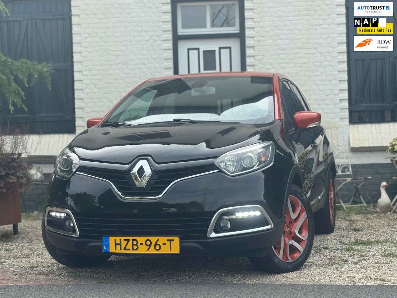 Renault Captur - 1.2 TCe Xmod|Camera|Dealer onderhouden|Automaat|Keyless| - AutoWereld.nl