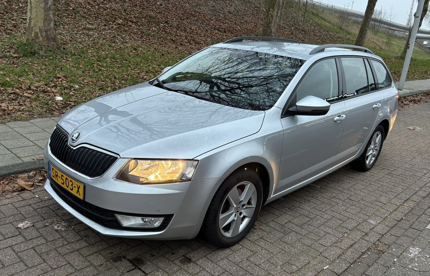 Skoda Octavia Combi - 1.6 TDI Greentech Ambition - AutoWereld.nl