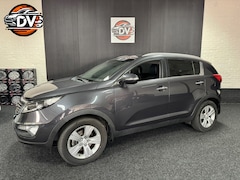 Kia Sportage - 2.0 X-ecutive 4wd Plus Pack, AUTOMAAT, CLIMAT, HALF LEDER, TREKHAAK, PDC