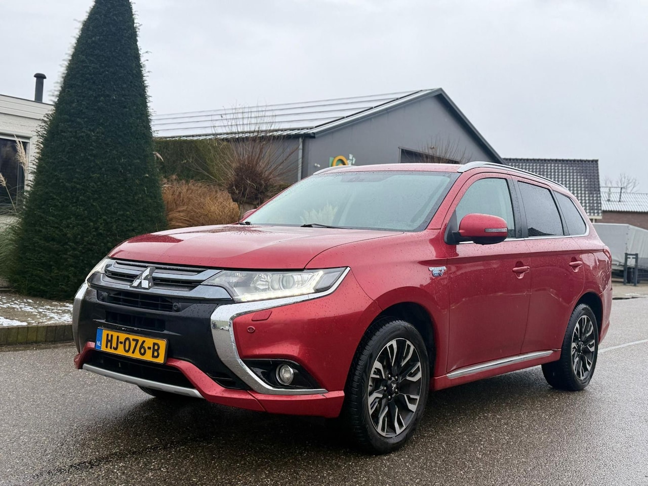 Mitsubishi Outlander - 2.0 PHEV Executive Edition 2015 Navi/Clima/Lmv - AutoWereld.nl