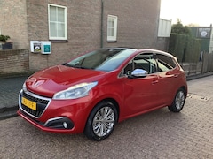 Peugeot 208 - 1.2 PureTech Allure panaramadak