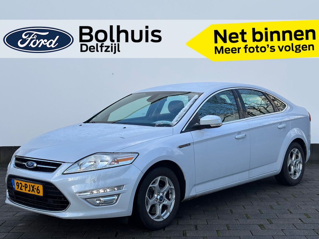 Ford Mondeo - 1.6 EcoBoost Titanium | 100% Dealer onderhouden | Voorruitverwarming | Navigatie | Trekhaa - AutoWereld.nl