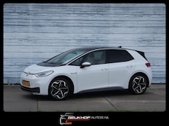 Volkswagen ID.3 - First Plus 58 kWh Trekhaak Adapt Cruise Cam