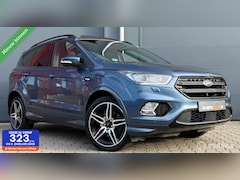 Ford Kuga - 1.5 EcoBoost ST Line Pano.dak/trekhaak/Carplay/camera