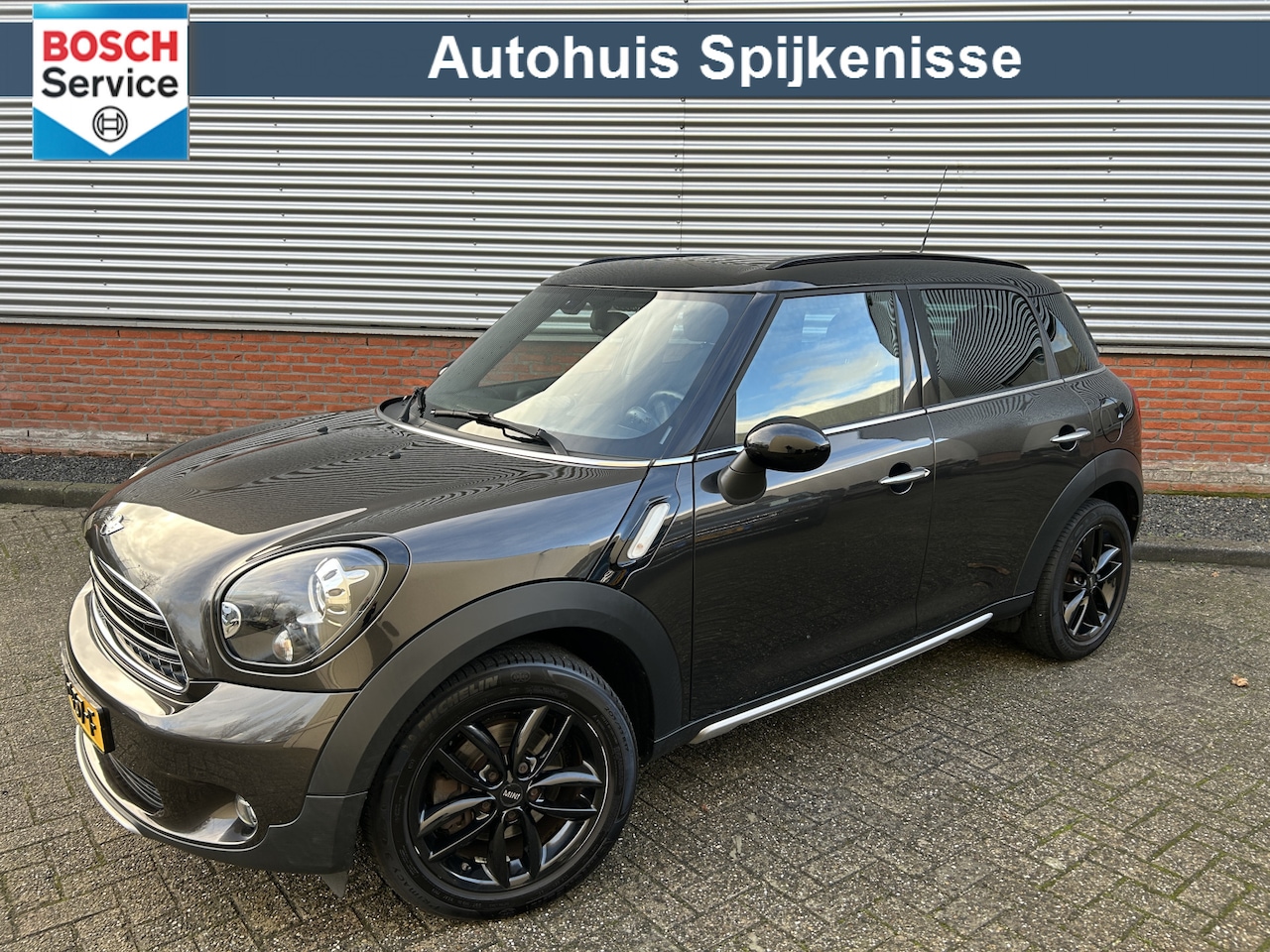 MINI Countryman - Mini 1.6 Cooper Pepper | Nette Auto | Navigatie | Stoelverw | Panorama-dak | - AutoWereld.nl