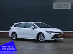 Toyota Corolla Touring Sports - 1.8 Hybrid Active I 1e Eig. I Navigatie I NL-auto