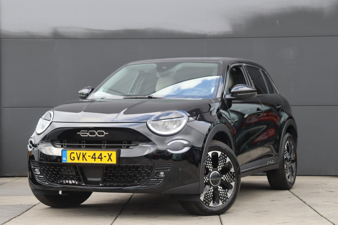 Fiat 600 - 1.2 Hybrid La Prima 1.2 Hybrid La Prima - AutoWereld.nl