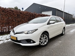 Toyota Auris Touring Sports - 1.8 Hybrid Lease / AUTOMAAT / NAVI / PANORAMADAK