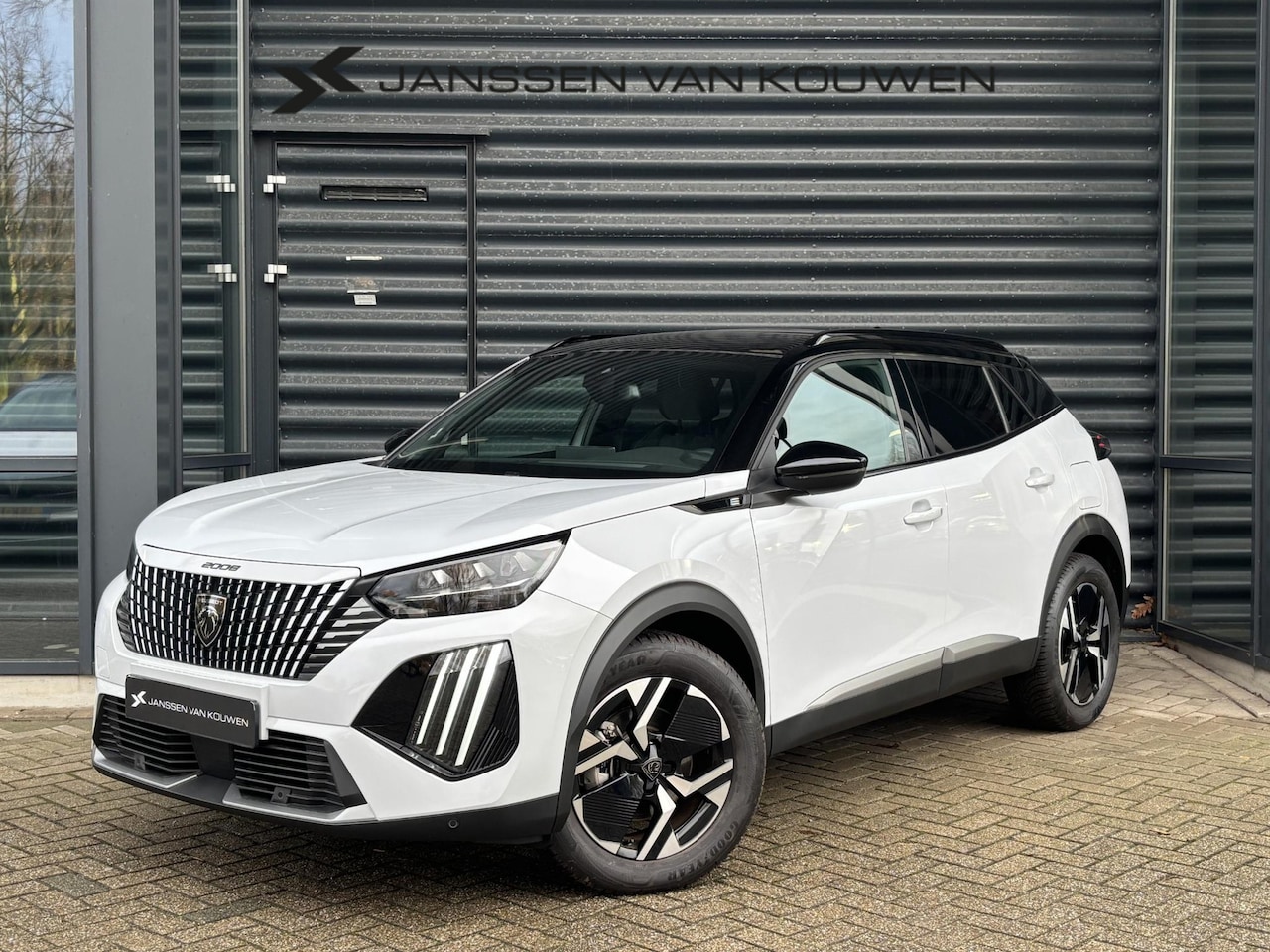 Peugeot e-2008 - GT Avantage EV 54kWh 156 - AutoWereld.nl