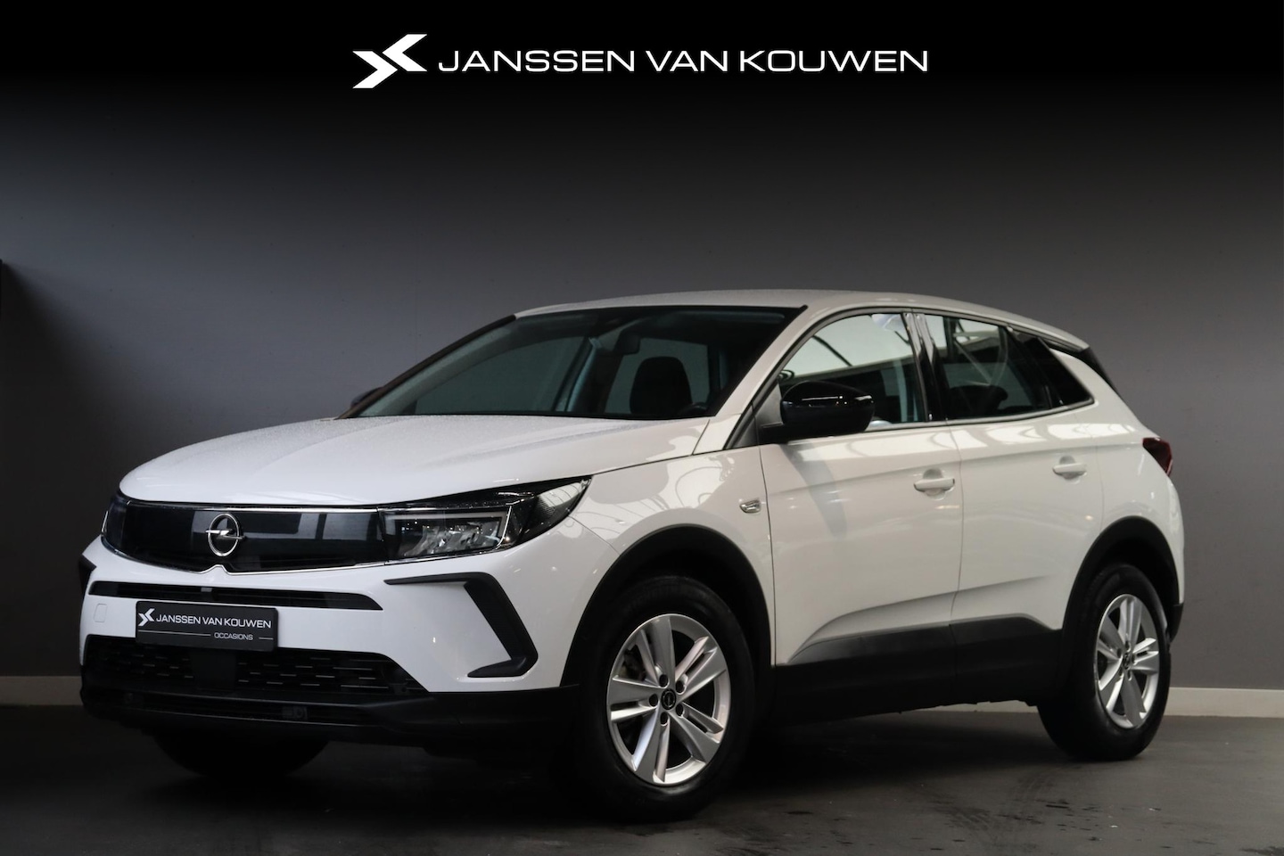 Opel Grandland - 1.2 Turbo Edition Apple CarPlay Stoel-Stuur-Voorruitverwarming - AutoWereld.nl