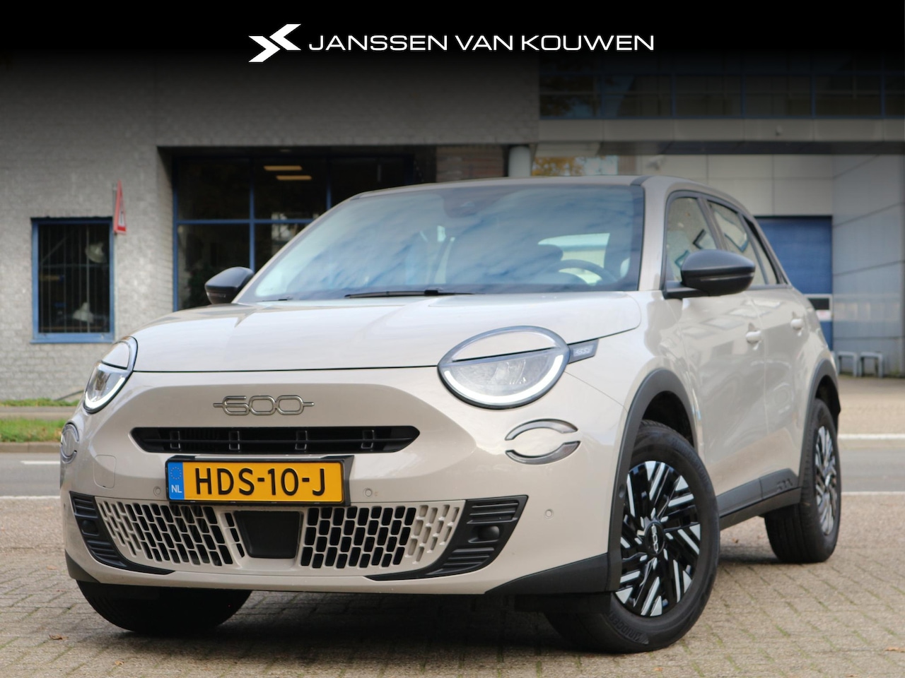 Fiat 600 - 1.2 Hybrid Urban / Keyless / Camera / Apple Carplay - AutoWereld.nl