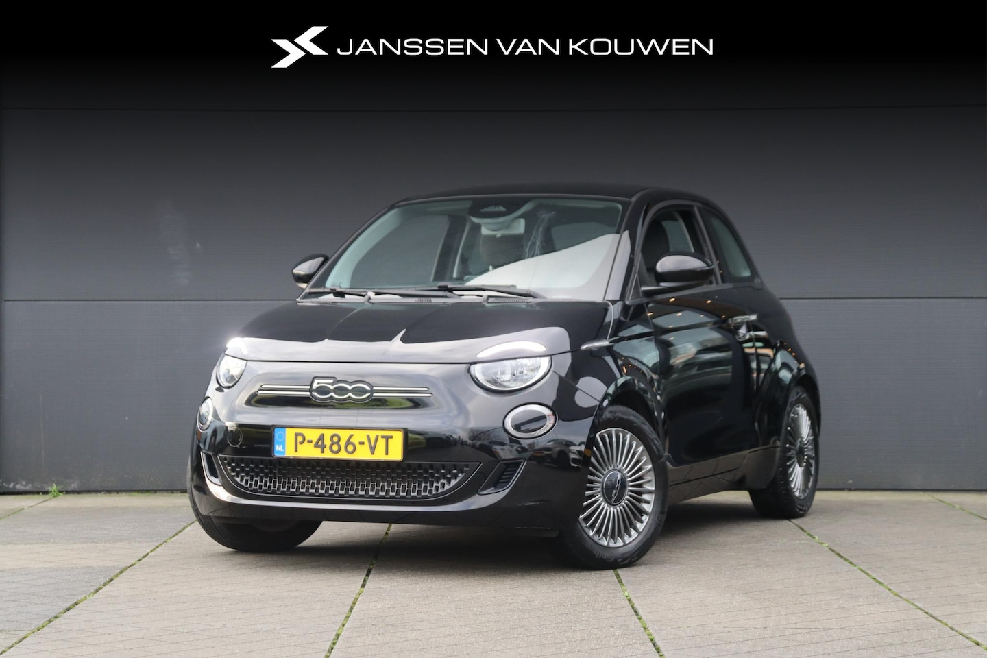 Fiat 500e - Icon 42 kWh / Navigatie / Climate / SOH 94% - AutoWereld.nl