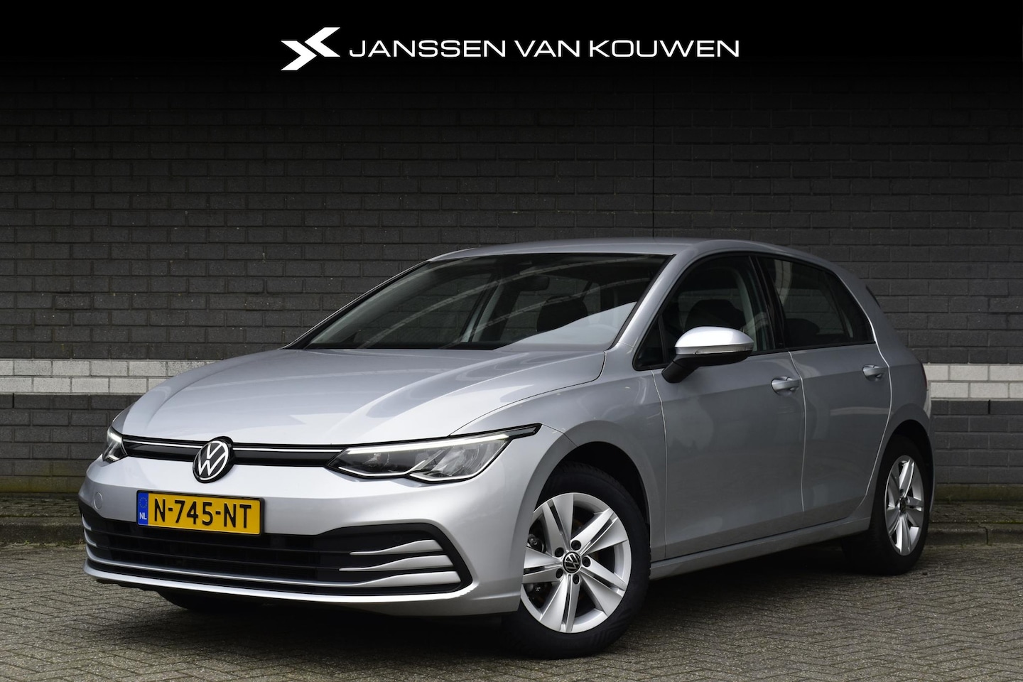 Volkswagen Golf - 1.0 eTSI Life DSG Automaat Apple CarPlay Sfeerverlichting Navigatie - AutoWereld.nl