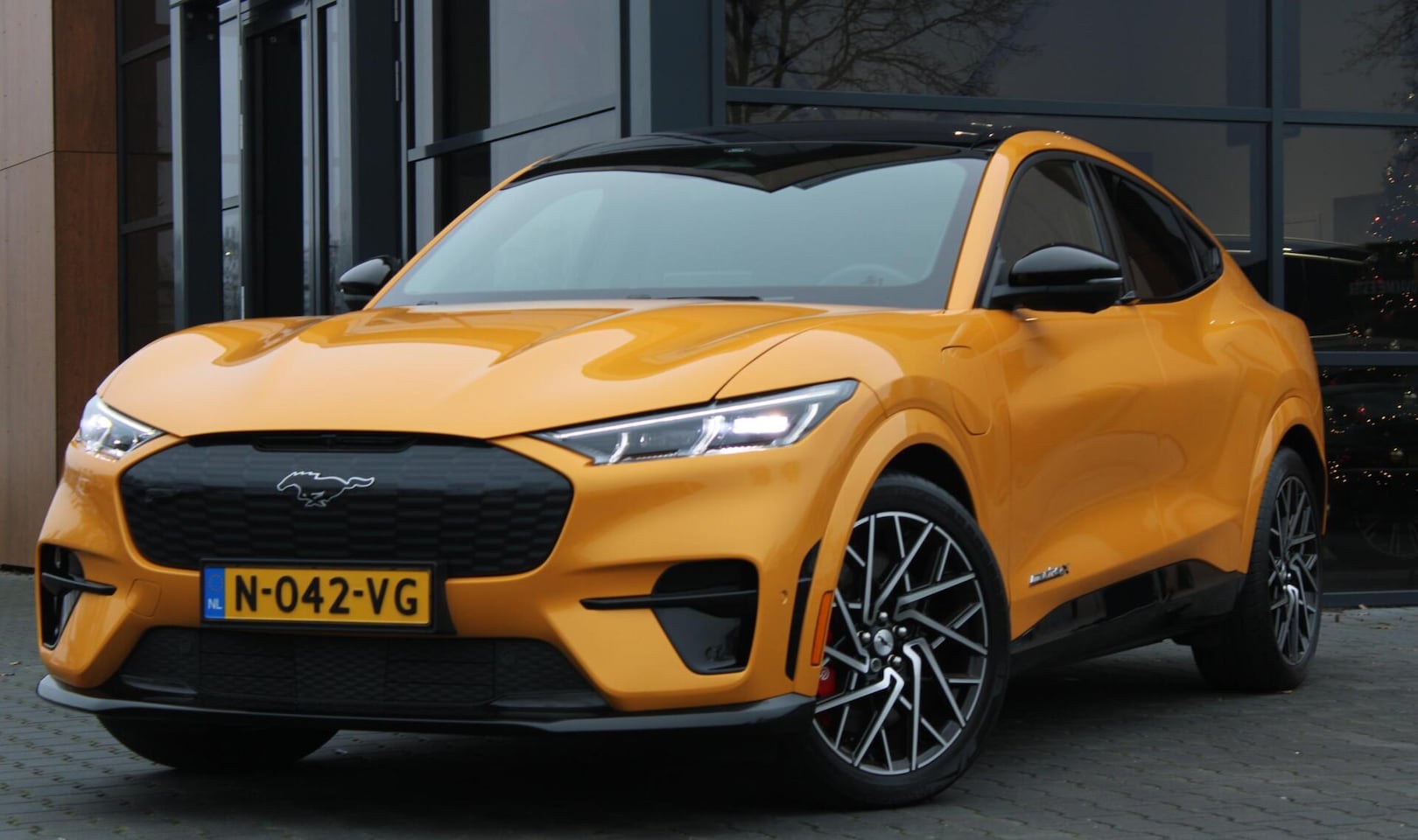 Ford Mustang Mach-E - GT AWD 98 kWh | B&O Audio | Origineel NL! - AutoWereld.nl