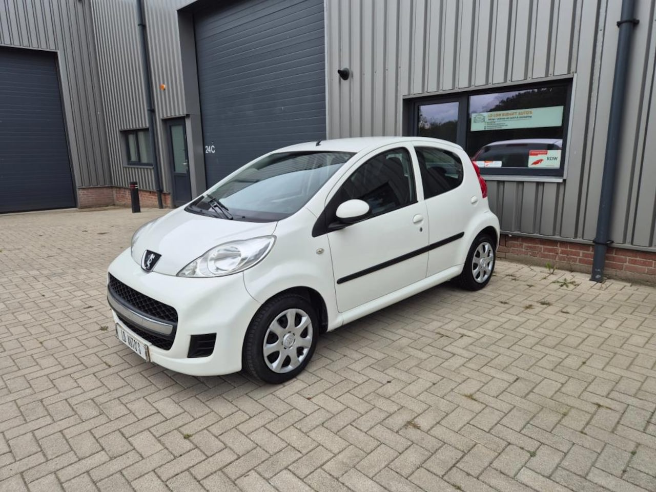 Peugeot 107 - 1.0-12V Sublime 2e EIGENAAR TOP OCCASION - AutoWereld.nl