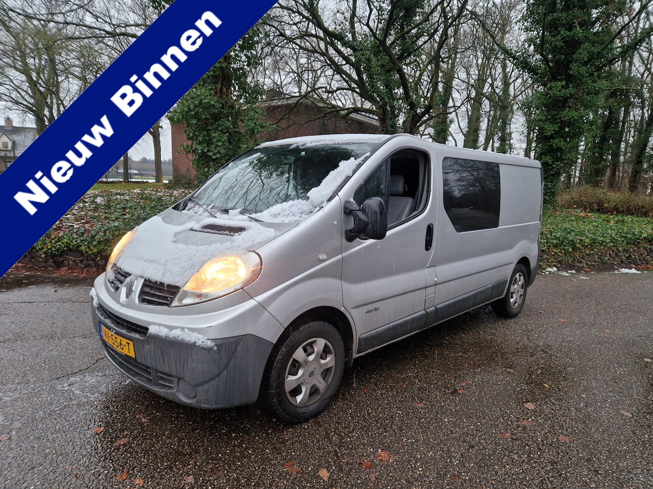 Renault Trafic - 2.0 dCi T29 L2H1 DC 2.0 dCi T29 L2H1 DC, Rolstoelbus 5+1 - AutoWereld.nl