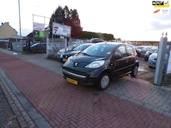 Peugeot 107 - 1.0-12V XS