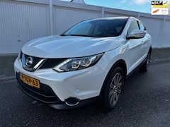 Nissan Qashqai - 1.2 Connect Edition, keyless, panorama dak, full opties, nap