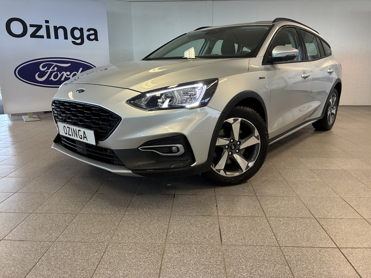 Ford Focus Wagon - 125pk EcoBoost Active Business - AutoWereld.nl