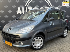 Peugeot 1007 - 1.6-16V Gentry NL-Auto / NAP / APK / Airco / Eleck. Ramen
