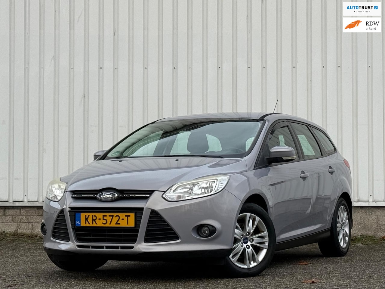 Ford Focus Wagon - 1.6 TI-VCT First Edition 2e eigenaar,ClimateControle,CruiseControle,Bleutooth,Apk tot 09-0 - AutoWereld.nl