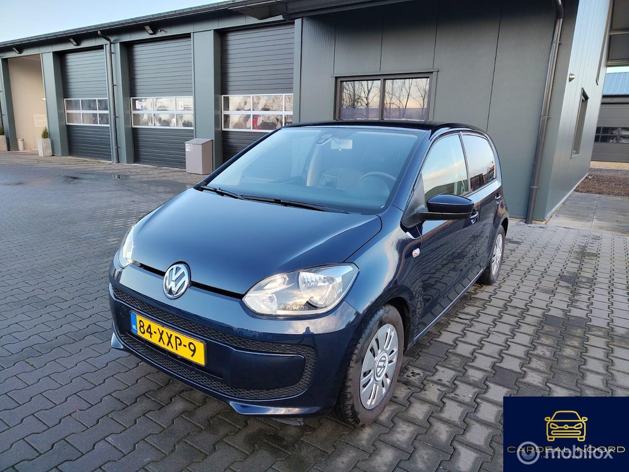 Volkswagen Up! - 1.0 move up! BlueMotion AIRCO CRUISE ! - AutoWereld.nl