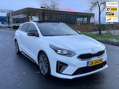 Kia Pro cee'd - ProCeed 1.4 T-GDI GT-PlusLine, Aut, Acc, Schuifdak, Stoel-/stuurverw, Cam, Led, Keyless, G