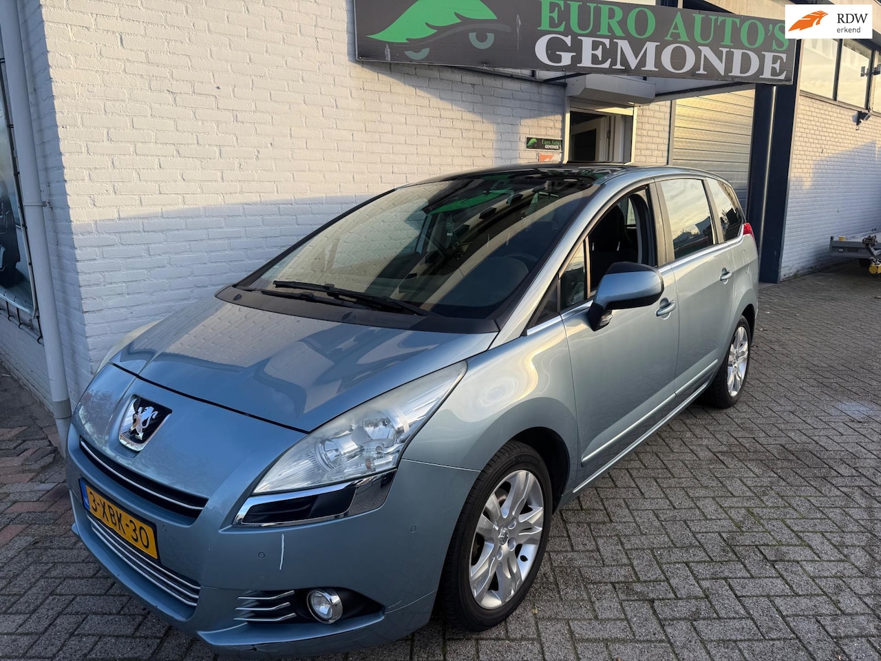 Peugeot 5008 - 1.6 THP ST Premiere 7p. PANO AIRC ELECTRA PAKKET - AutoWereld.nl