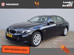 BMW 3-serie - 320e PHEV AUTOMAAT | NW model | Navigatie GROOT scherm | Cruise | Climate | Leder | Camera