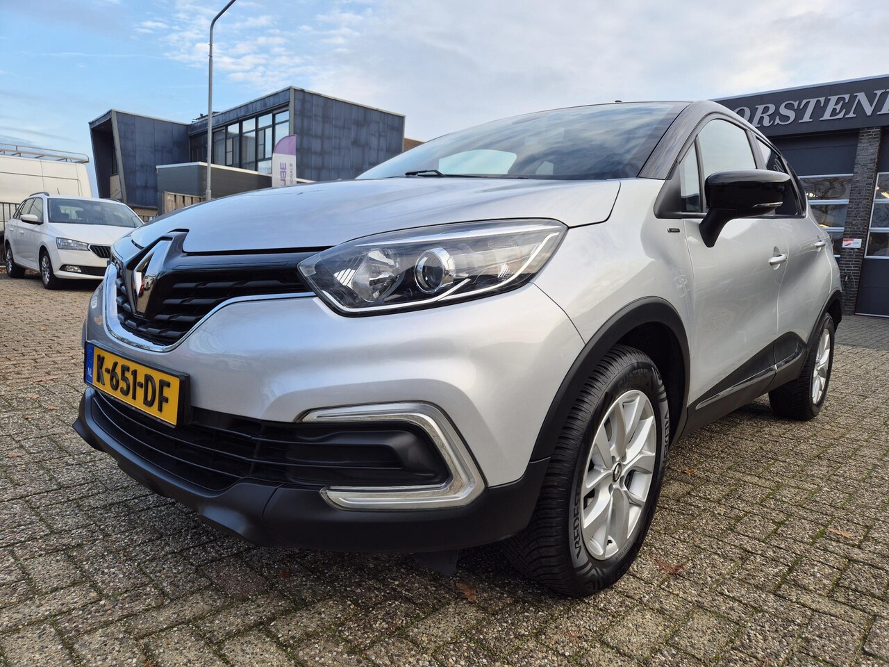 RENAULT CAPTUR