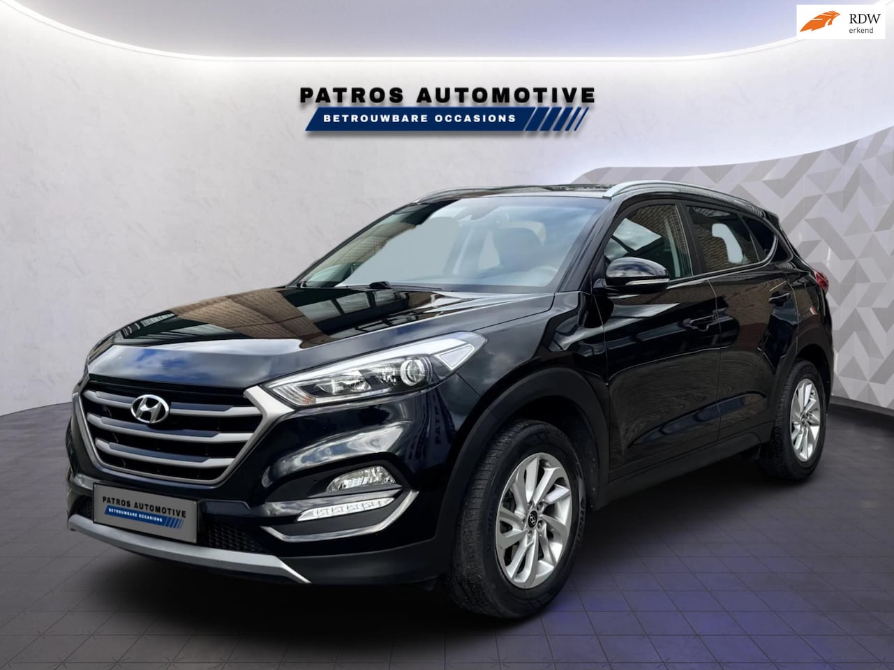 Hyundai Tucson - Hyundai Tucson 1.6 Blue 2WD Advantage | Navi | Camera | Cruise | Clima | PDC | DAB | Leder - AutoWereld.nl