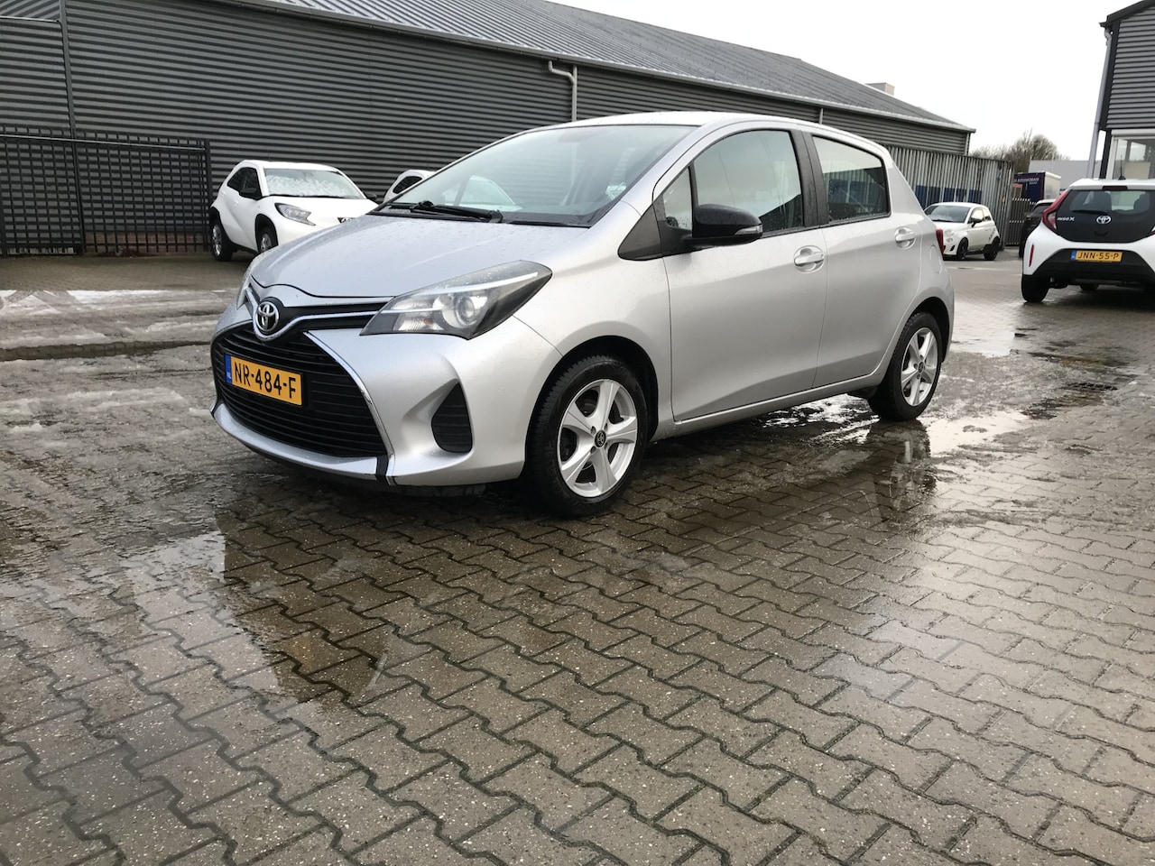 Toyota Yaris - 1.3 VVT-i Style 1.3 VVT-i Style - AutoWereld.nl