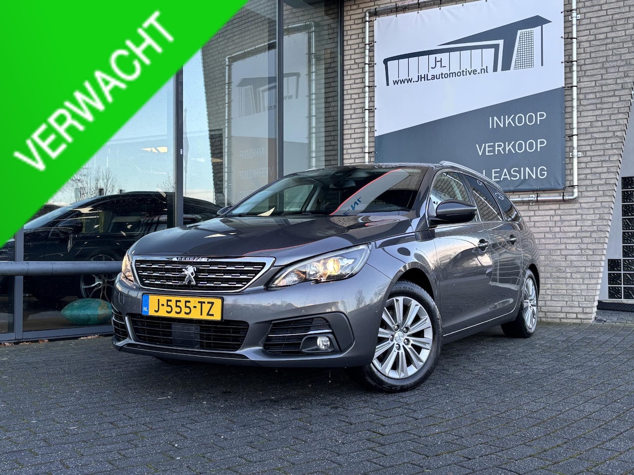 Peugeot 308 SW - 1.2 Allure*110PK*ECC*CRUISE*NAVI*HAAK*CAM*CARPLAY* - AutoWereld.nl