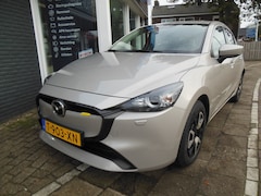 Mazda 2 - 2 1.5 SkyActiv-G 90 Centre-Line 12 maanden Bovag garantie carplay/android automaat