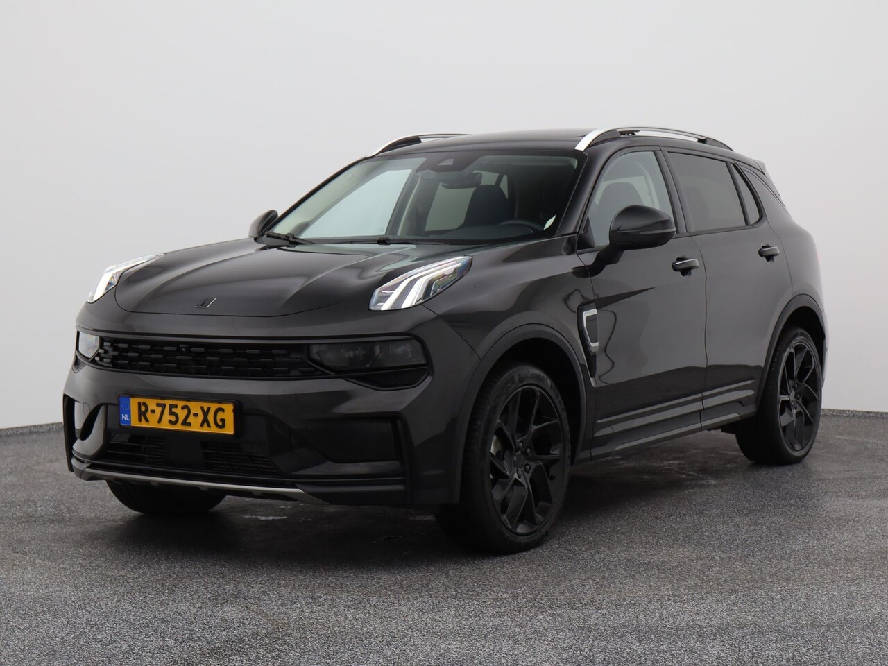 Lynk & Co 01 - 1.5 Plug-in Hybrid | 360° | BLACK | NLD AUTO - AutoWereld.nl