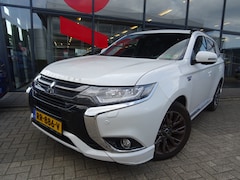 Mitsubishi Outlander - 2.0 PHEV S-Edition | 4WD | 203 PK| AUTOMAAT | 1E EIGENAAR | DEALER ONDERHOUDEN | TREKHAAK