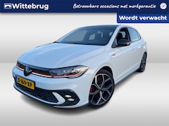 Volkswagen Polo - 2.0 TSI GTI / App-Connect / camera / PANO DAK / Stoelverwarming