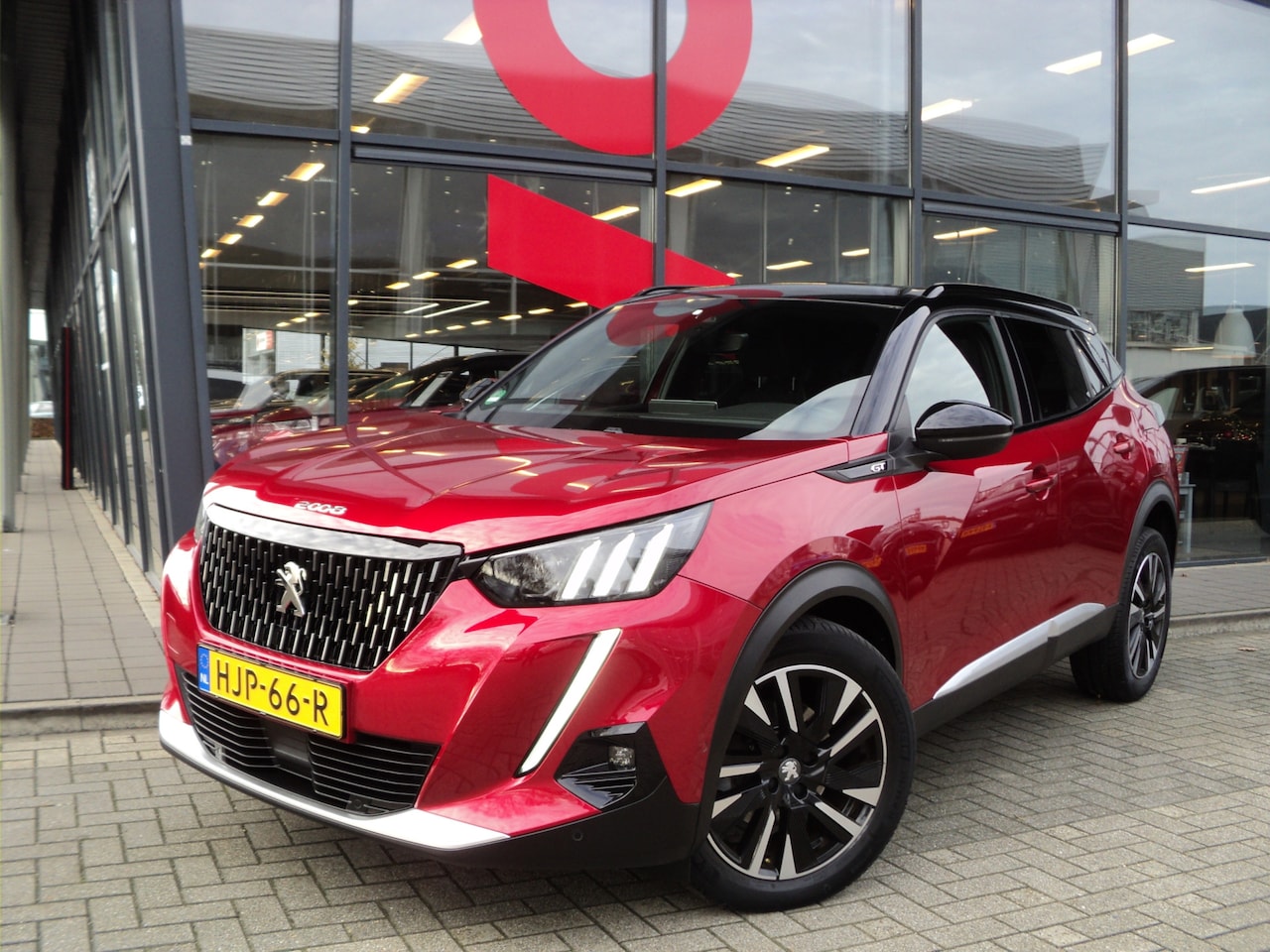 Peugeot 2008 - 1.2 GT 155pk AUTOMAAT - AutoWereld.nl