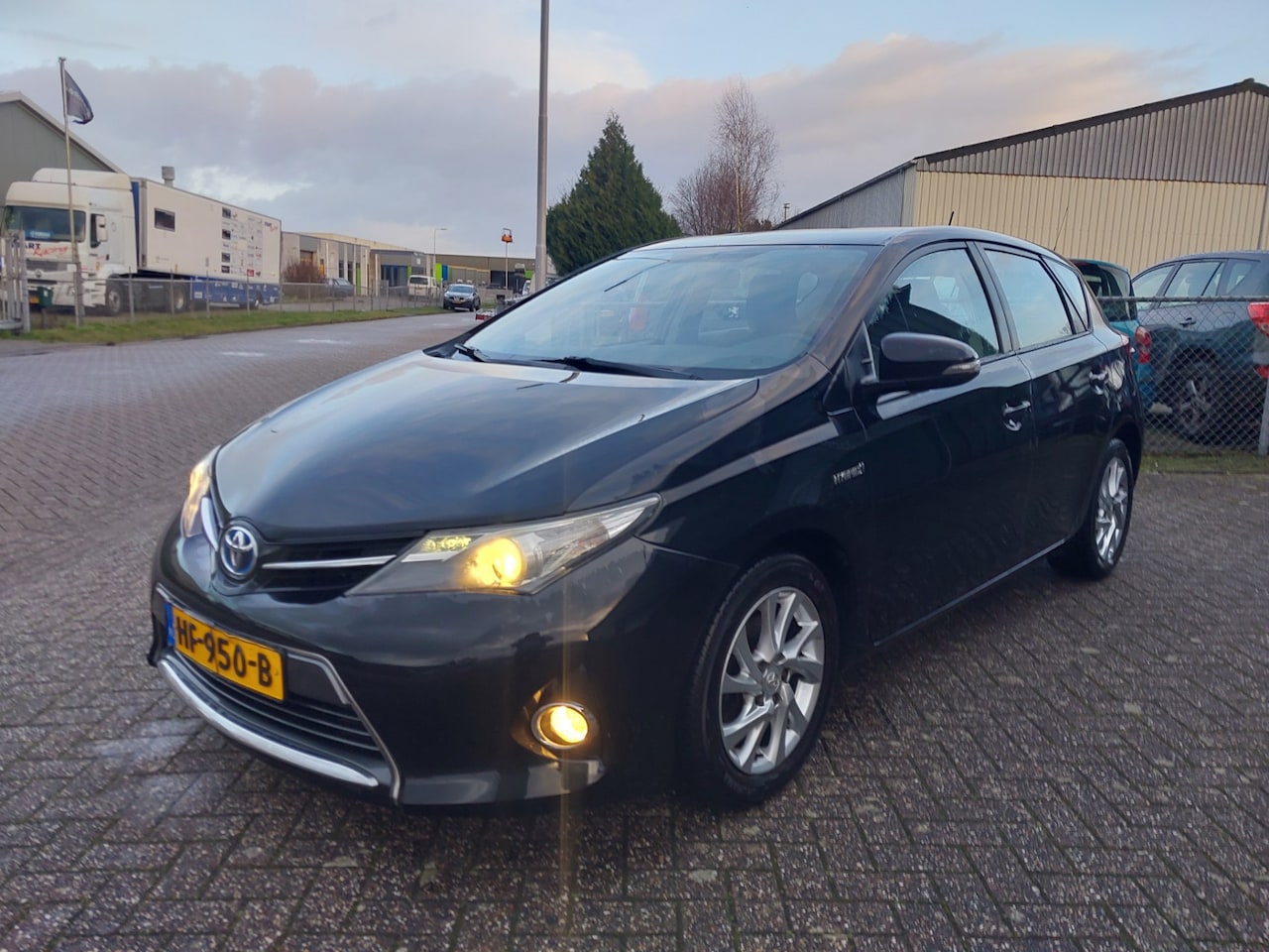 Toyota Auris - 1.8 Hybrid Aspiration 1.8 Hybrid Aspiration - AutoWereld.nl