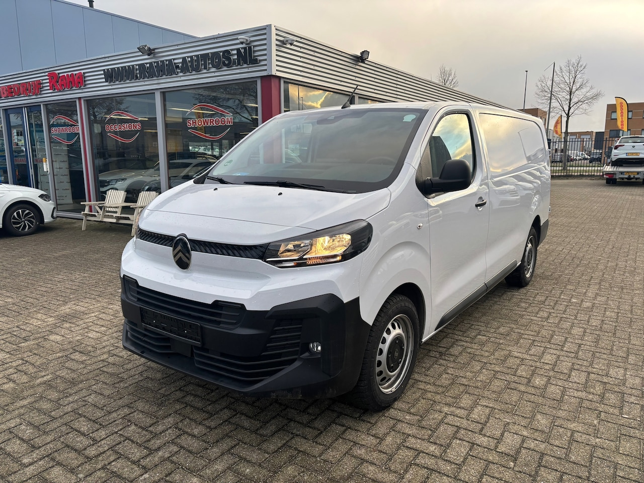 Citroën Jumpy - 2.0 BlueHDI 145 S&S L3 2.0 BlueHDI 145 S&S L3 - AutoWereld.nl