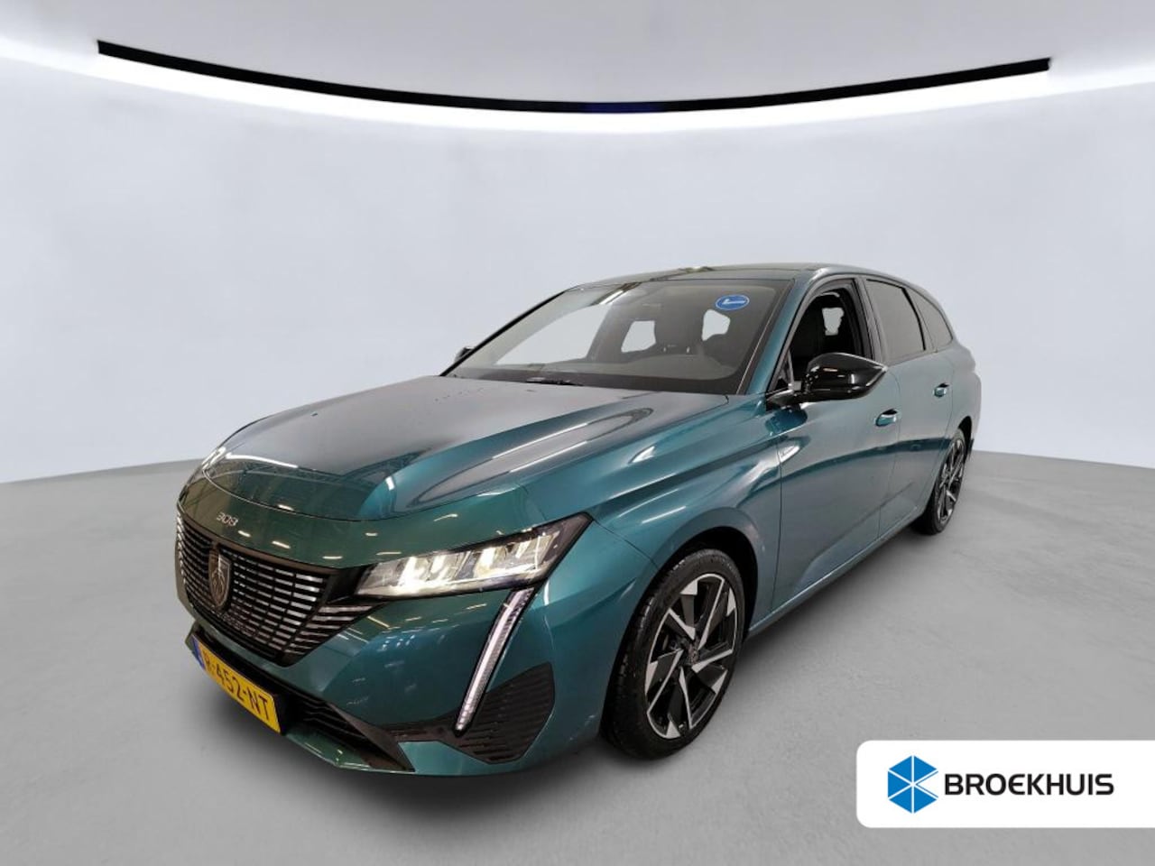 Peugeot 308 SW - 1.2 PureTech Allure Pack Business | Automaat | Navigatie | Camera | Trekhaak | Apple carpl - AutoWereld.nl