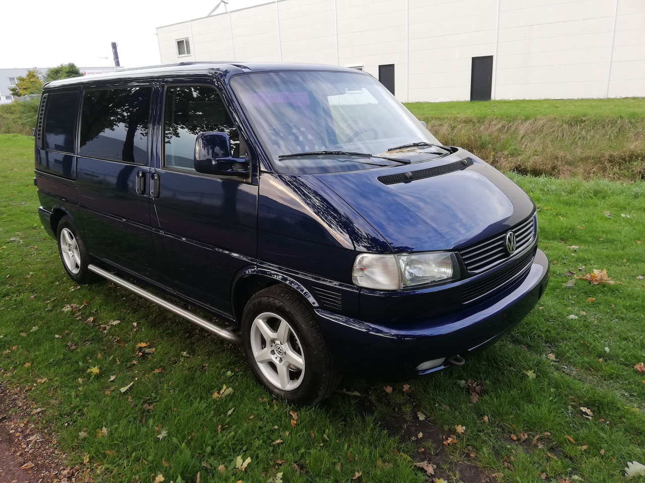 VOLKSWAGEN CARAVELLE TDI 111 KW D.C.