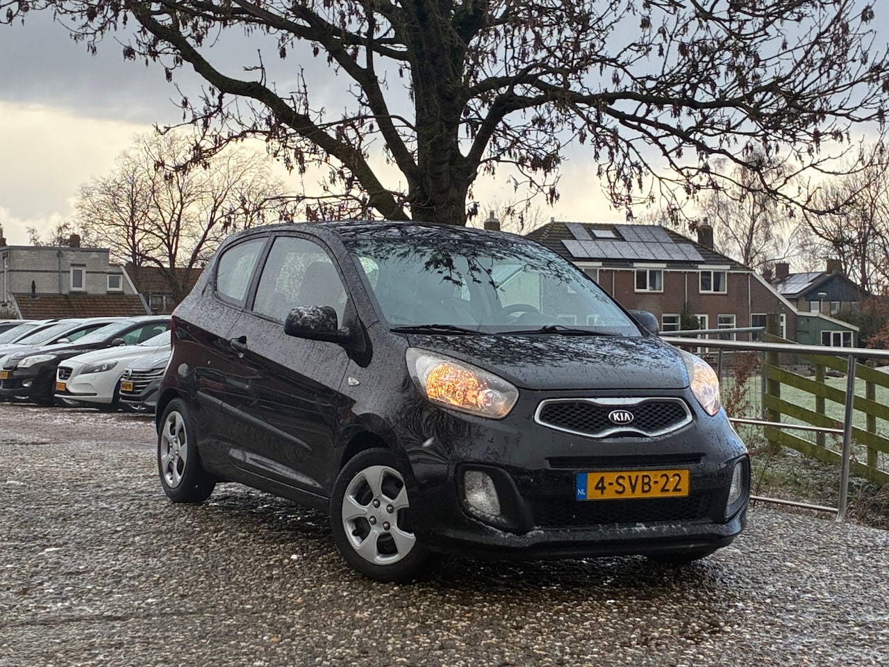 Kia Picanto - 1.0 CVVT ISG | 29-12-2026 APK met half leder nu € 3.975,-!!! - AutoWereld.nl