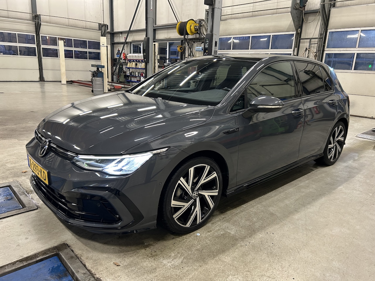 Volkswagen Golf - 1.5 TSI R-Line 1.5 TSI R-Line - AutoWereld.nl